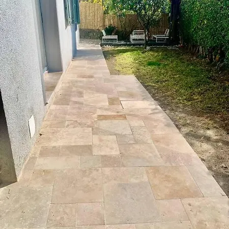 Apartment La Reposee, Bas De En Plein Coeur De Vence